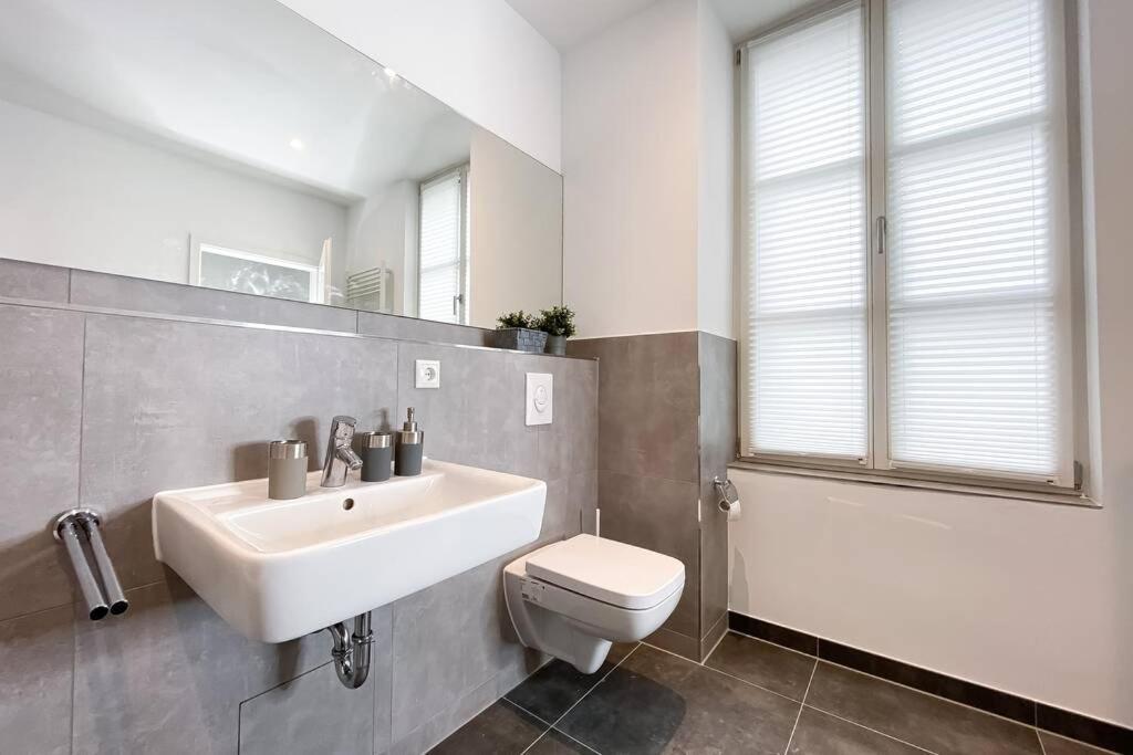 Modernes Luxus-Apartment Im Leipziger Zentrum Екстер'єр фото
