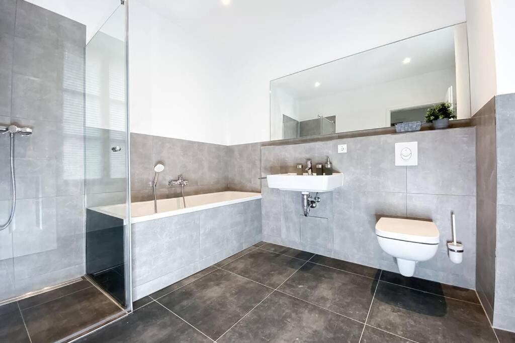 Modernes Luxus-Apartment Im Leipziger Zentrum Екстер'єр фото