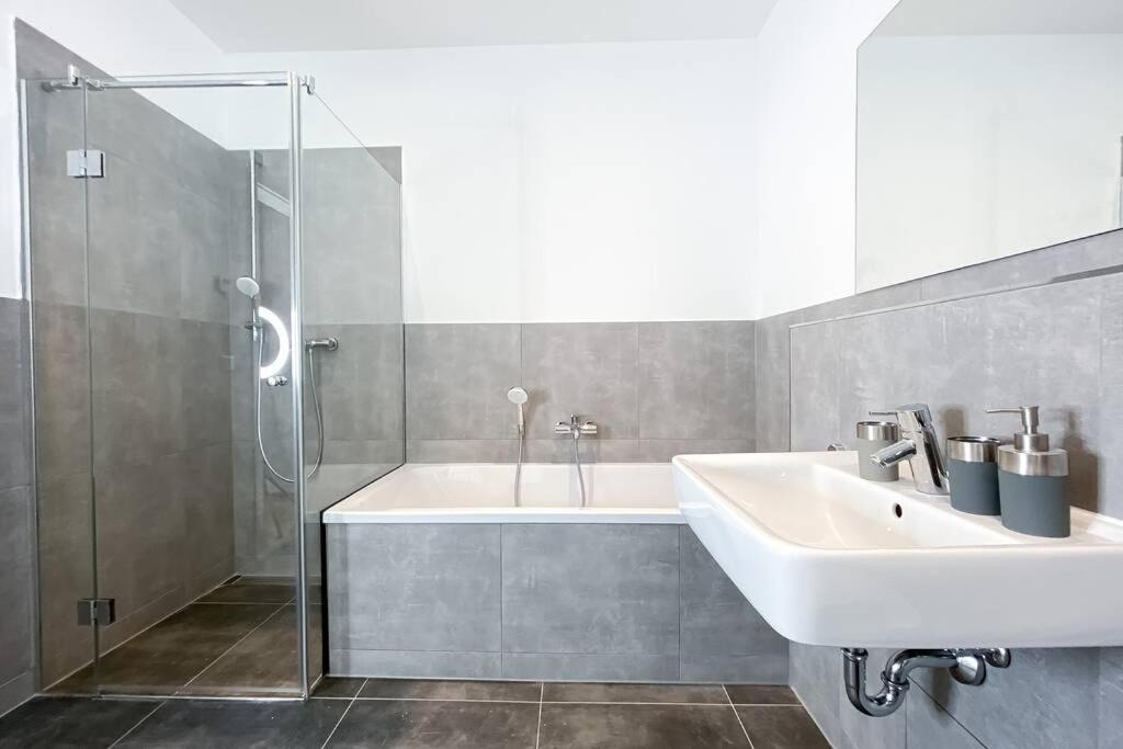Modernes Luxus-Apartment Im Leipziger Zentrum Екстер'єр фото